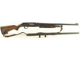 Mossberg Repetierflinte Mod. 500 ; Kal 12/76 60cm ; mit Wechsellauf kal. 12/76 70cm