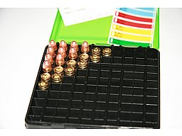 100er Patronenbox Munitionsbox MTM P-100-9-16T Grün/Schwarz m Scharnier Kurzwaffe 9x19 9mm Luger Mak