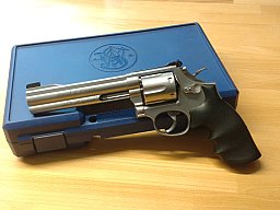 Smith & Wesson 686-4 Target Champion Lauf 6“ – .357 Magnum – sehr guter Zustand