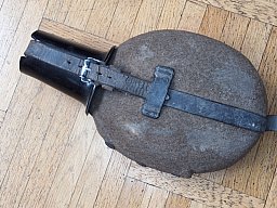 Feldflasche KCL37 orginal mit Bakelitbecher