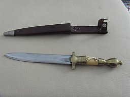 Jagdmesser Handarbeit ?, Messing und ? ? Griff , Lederscheide ,Sammler Messer ?