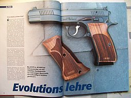 Visier - Heft : ** Die CZ 97 -- Eine .45er Sportwaffe pur **