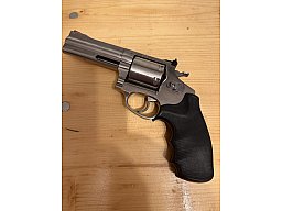 Revolver .357 mag 4 Zoll Lauf Rossi