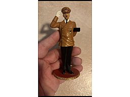 Historische Spielzeugfigur der Zeitgeschichte, Masse, beweglicher Arm, Vorkrieg