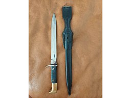 Ausgehbajonett / Extra-Seitengewehr E. Pack & Söhne Solingen – Koppel & Scheide