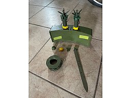 Jugoslawische Übungs-Antipersonenmine VMRUD mit Zünder (ähnlich Claymore)
