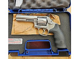 Smith & Wesson M 686 LL4,0" im Kal. 357Mag