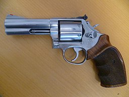 Revolver Smith & Wesson 686-2 .357 Magnum