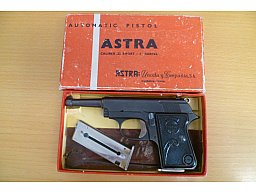 Pistole Astra Modell 2000 Camper 6,35mm Browning