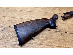 Blaser R93 Black Edition Schaft / Holzklasse 5 / Seidenmattes Finish / Semi Weight Ausfräsung
