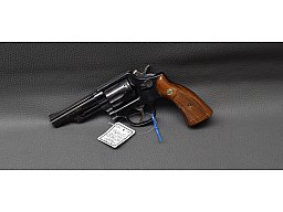 Peru Kontrakt Smith & Wesson 19-P , Kaliber 357 Mag , 4", aus einer Sammlung