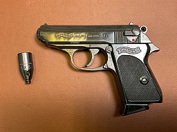 Walther PP Schreckschusspistole im Kaliber .315K