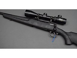 Repetierbüchse Savage Axis links, Kaliber 30-06Spring, ZF 1,5-7x50E LP, gut