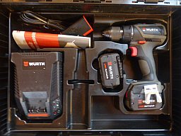 WÜRTH BS 14-A EC Compact Akkuschrauber inkl. 2x 4Ah Akkus, Ladegerät, Koffer, Röhm Futter