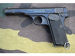 Pistole Dienstwaffe Polizeipistole FN Browning Mod. 1910-22 Ex-Kal. 7,65, jetzt 4 mm M 20, von 1978