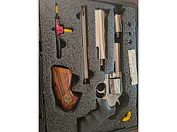 Dan Wesson 715VH Pistol Pack komplett