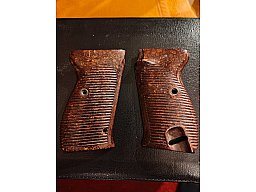 Original Griffschalen Walther P38