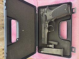 Walther P. 88 mit Koffer, zwei MagazinE