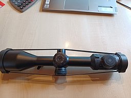 Zielfernrohr Zeiss V8 2,8-20x56 mit ASV und Leuchtpunkt