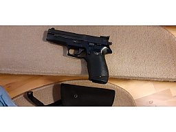 Pistole SIG Sauer P220