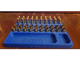 Ladebrett für 9 mm mit Fächer für Geschosse und Zündhütchen