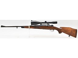 Rep.- Büchse AKAH System 98 im Kaliber 7x64 mit S&B Zielfernrohr 8x56