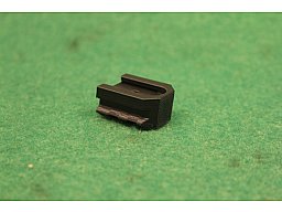 Magazinboden mit integrierter Picatinny-Schiene für Walther GSP / P22 10 Schuss