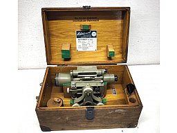 Carl Zeiss Niveliergerät der Organisation Todt von 1937