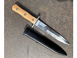 italienisches Kampfmesser M36/37 Fallschirmjäger WK2 REPRO