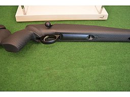 Sako Repetierbüchse 85 Carbon Wolf - 62 cm Lauf mit Gewinde ,Kaliber 270 WIN