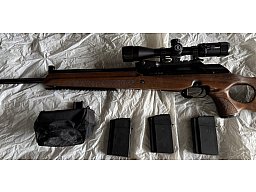 MOLOT Vepr .223 // Halbautomat mit Lochschaft