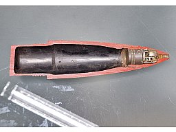 Schnittmodell Sprenggranate DM 11 mit Zünder