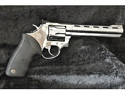 Taurus CUS-689 Stainless Steel, .357 Magnum