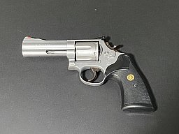 Revolver 4 Zoll Smith&Wesson 357Mag.