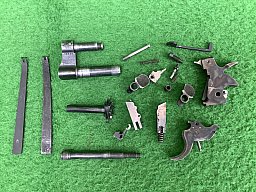 Ersatzteile für älteren Revolver Smith & Wesson, z.B. Victory, M&P