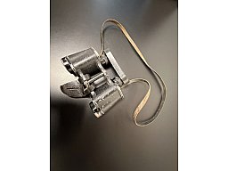 Altes Dienstglas-Fernglas-6x30-WW2