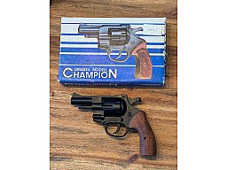 Umarex Modell Champion Revolver PTB 322/3 mit OVP