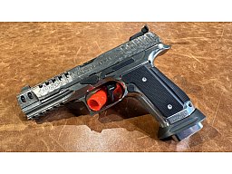 Walther Pistole Q5 Match SF Steel Frame "The Patriot" Kal. 9x19, Sammlerstück