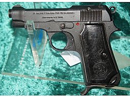 Beretta Gardone Mod. 1935 Kal. 7,65mmBrow. DDR Volkspolizeipistole ehem. Wehrmacht/ KVP-Abnahme