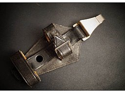 Leder-Tragehänger/ Vertikalgehänge für XX Dolch – RZM 1/35 (M. Cramer) – Top Zustand –