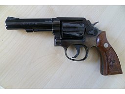 Revolver Smith & Wesson 13-2 .357 Mag.