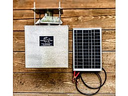 Futterautomat Kirrautomat mit "4G Steuerung" aus Edelstahl inkl. Solarmodul