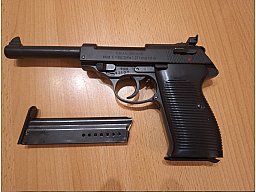 Halbautom. Pistole, ERMA, Mod. 882 S, ähnlich der P38, Kal. .22lr