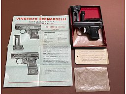 Taschenpistole der Firma Bernardelli im Kaliber 6,35mm Browning SNR 83305