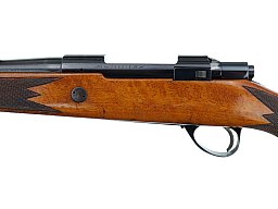 Repetierbüchse Sako L579 Forester Kaliber .308 Win. mit Schalldämpfer - Gewinde super Qualität !!!