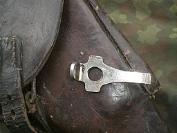 Schlüssel, Ladehilfe für die Pistolentasche 08 1. Weltkrieg
