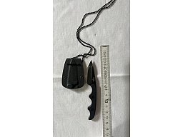 Kleine Kampfmesser