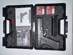Glock 17 Gen 5 Black, Kal. 9 mm PAK – neuwertig – ungeschossen