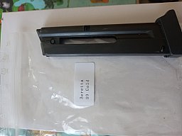 8×Schuss Magazin für Beretta 89 Gold. Kal.22lr.