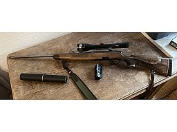 Steyr Mannlicher Modell S .300 WinMag inkl. Stalon WM145 Schalldämpfer & Zeiss Diavari Z 2,5-10x52 +